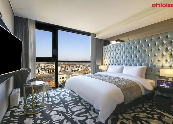 Louis Hamilton West Hotel Pusan