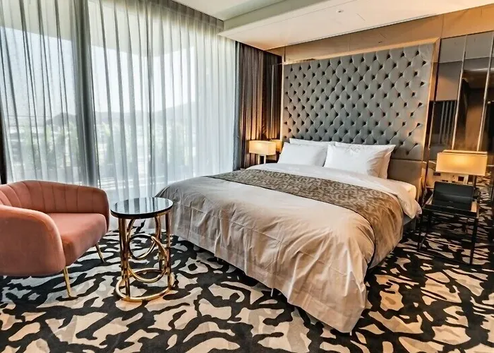 Hotel Louis Hamilton West Pusan