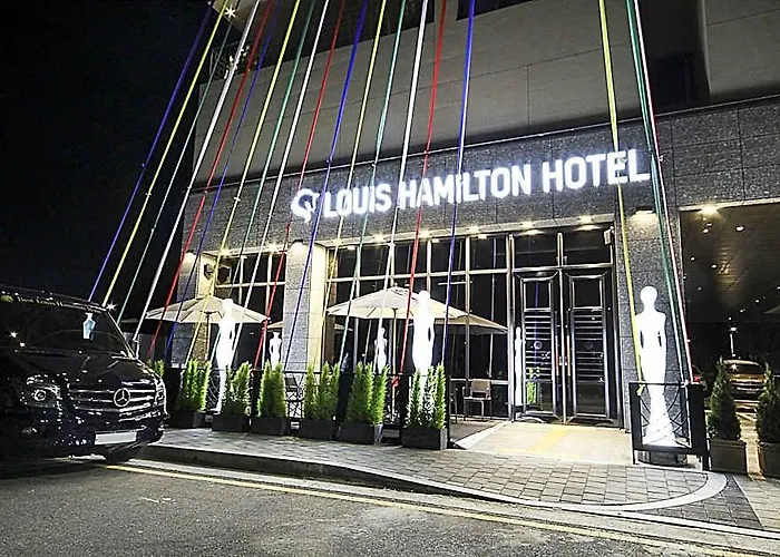 Louis Hamilton West Hotel 2*